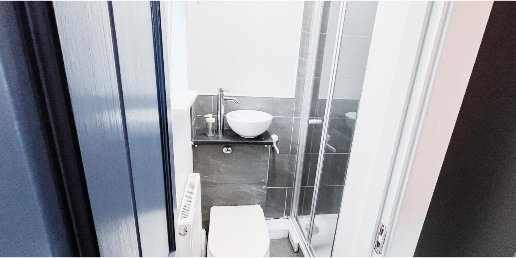 Single Room In Modern House Near Nottingham Exteriér fotografie